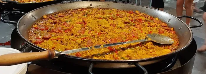 Pollo and chorizo paella